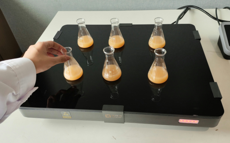 格丹納陶瓷電熱板：革新傳統(tǒng)，提高實驗效率